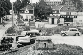 Pladsen foran den østlige del af "Buen" 1955 - Foto: Poul Petersen