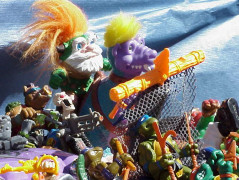 Loppemarked (legetøj) på Lighedsvej, aug. 2000 - Foto: Kurt Smith